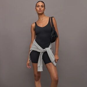 Bandier v-neck tempo playsuit bodysuit
